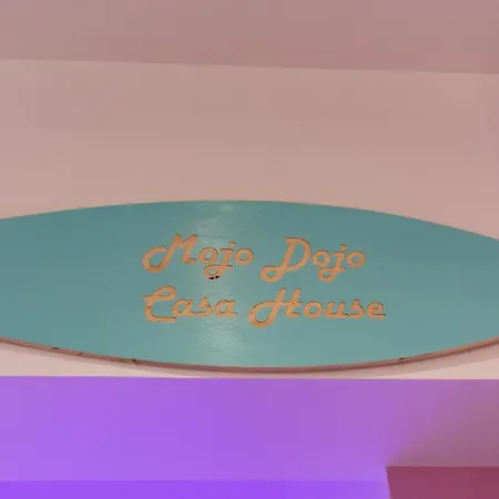 Beautiful Modern Barbie Flat In Apartamento París